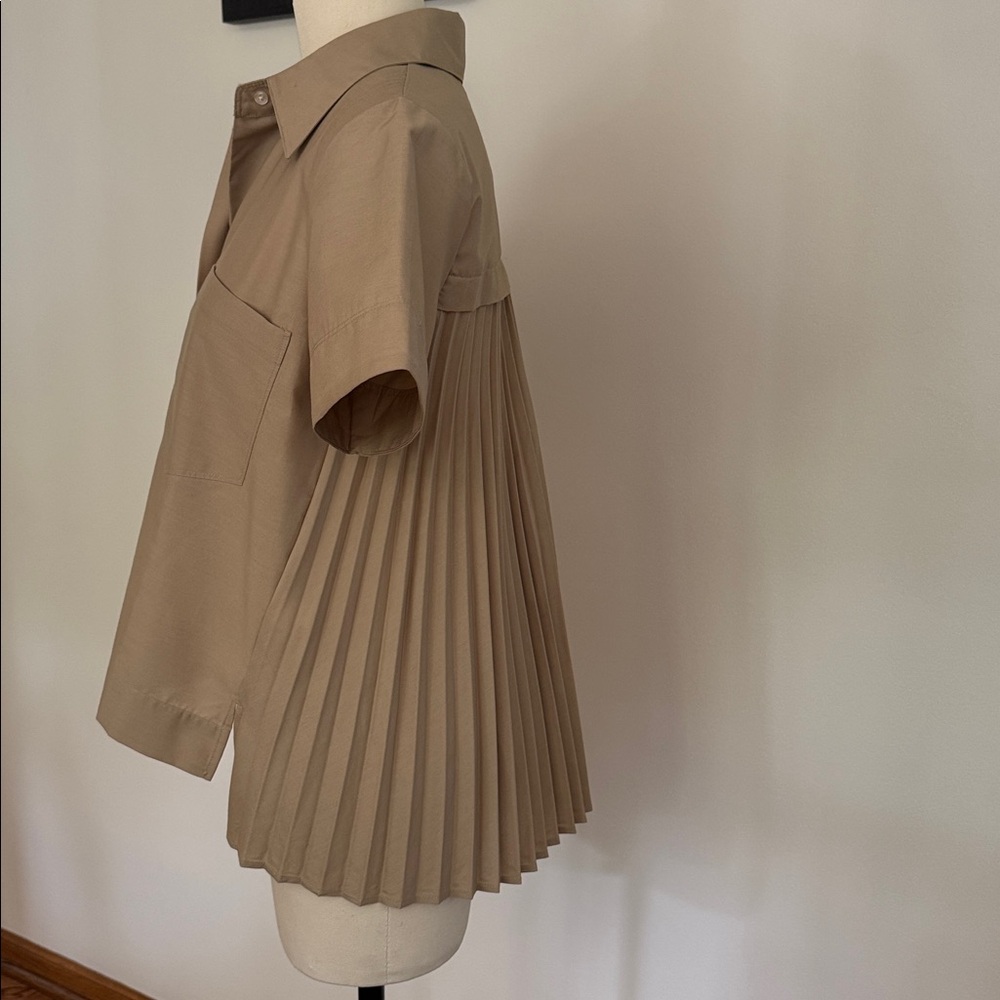 NWT | Banana Republic High| Low Pleat Shirt - Picture 3 of 4